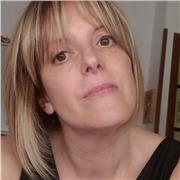 Docente di italiano impartisce lezioni di italiano storia geografia e latino